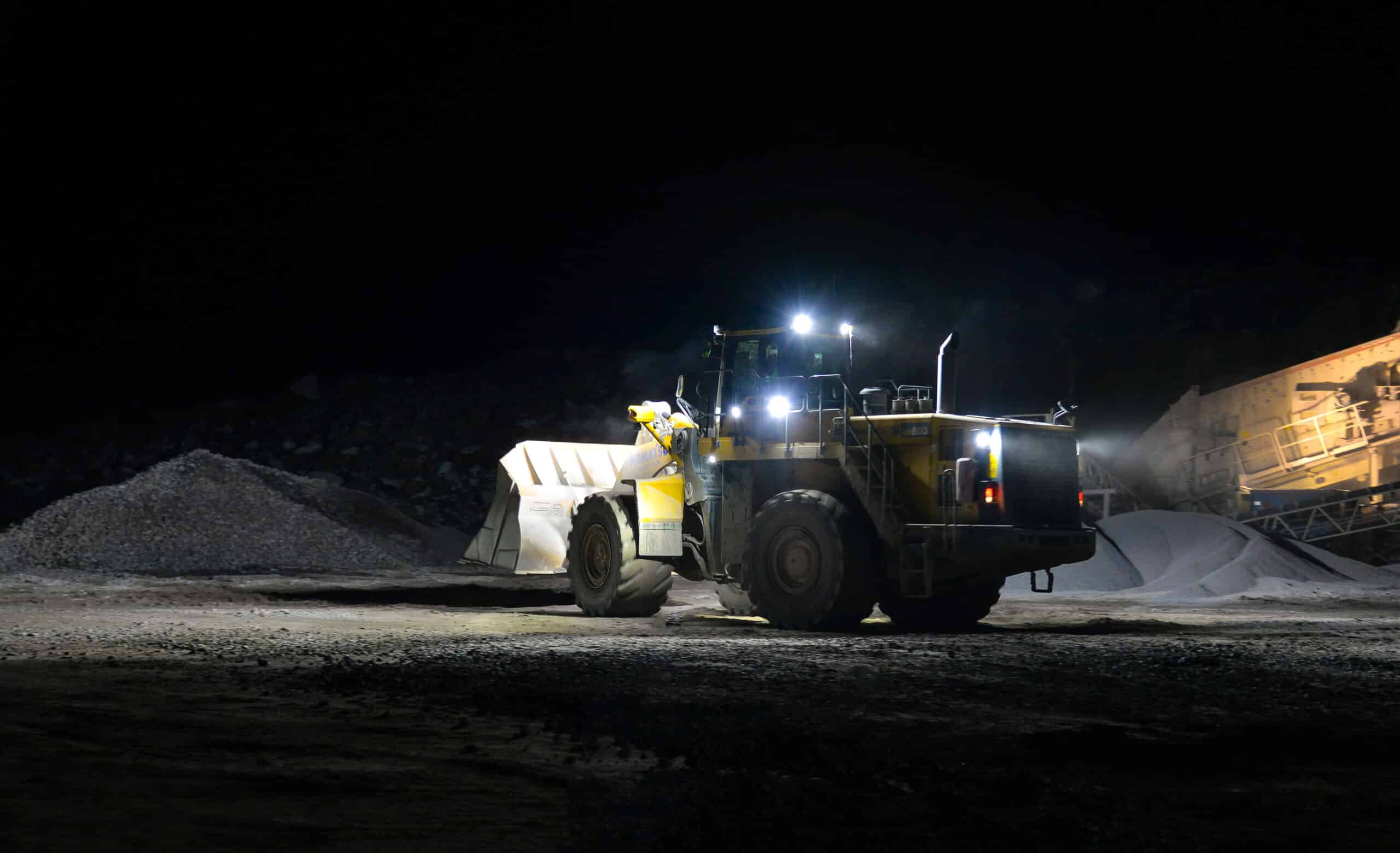 Nordic_Lights_wheel_loader_12_stone_quarry (1)
